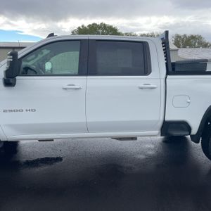 CHEVROLET SILVERADO 2500 LT - 4