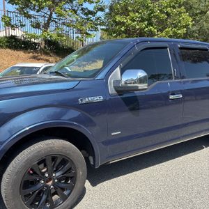 FORD F-150 LARIAT - 2