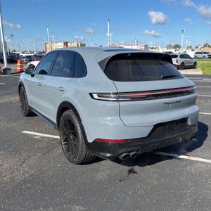 PORSCHE CAYENNE GTS - 5