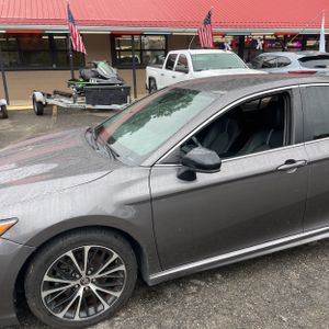2020 Toyota CAMRY SE 照片 2