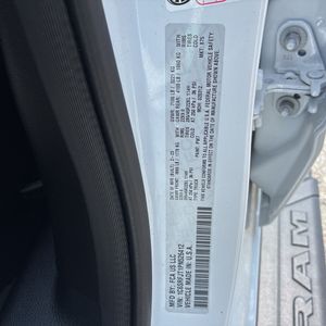2023 RAM 1500 LARAMIE thumbnail 50
