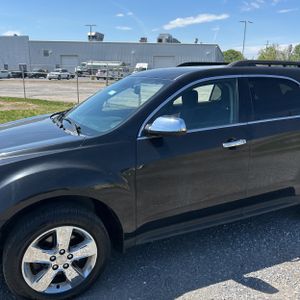 CHEVROLET EQUINOX LT - 2