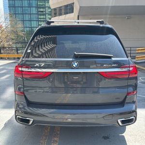 BMW X7 XDRIVE40I - 7