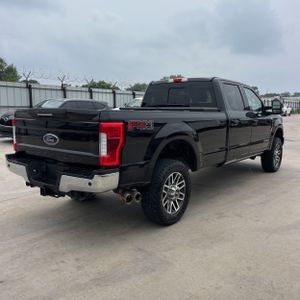 FORD F-350 SUPER DUTY LARIAT - 8