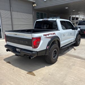 FORD F-150 RAPTOR - 8