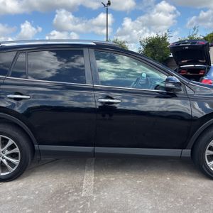 صورة مصغرة 11 لـ 2016 Toyota RAV4 LIMITED