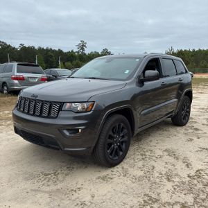 JEEP GRAND CHEROKEE - 1