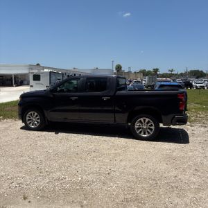 2023 Chevrolet SILVERADO 1500 CUSTOM — фото 3
