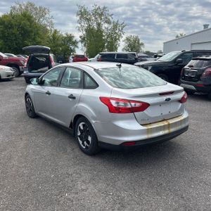 FORD FOCUS S - 5