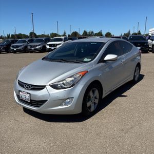 صورة 1 لـ 2013 Hyundai ELANTRA GLS