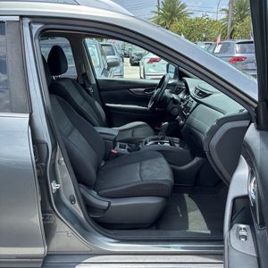 صورة مصغرة 31 لـ 2018 Nissan ROGUE S