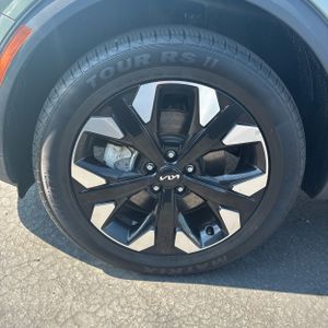 2023 KIA SPORTAGE X-LINE 照片 17