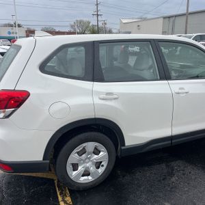 SUBARU FORESTER BASE - 9