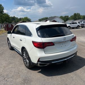 صورة 5 لـ 2017 Acura MDX SH-AWD W/TECH