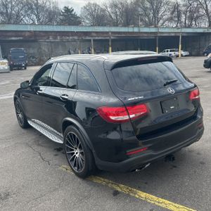 MERCEDES-BENZ GLC AMG - 5