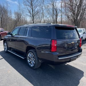 CHEVROLET SUBURBAN LTZ - 4
