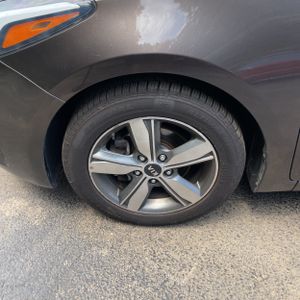 صورة مصغرة 17 لـ 2018 KIA FORTE LX