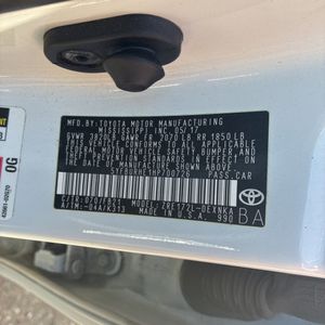 2017 Toyota COROLLA LE 缩略图 52