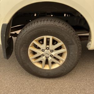 2017 Nissan FRONTIER SV thumbnail 19
