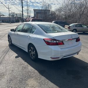 HONDA ACCORD LX - 5