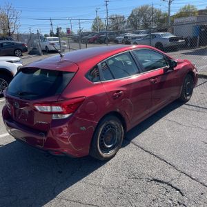 SUBARU IMPREZA 2.0I - 8