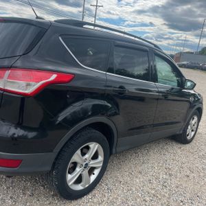 FORD ESCAPE SE - 9