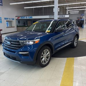 2020 FORD EXPLORER XLT photo 1