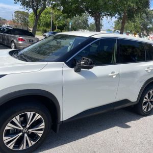 NISSAN ROGUE SV - 2