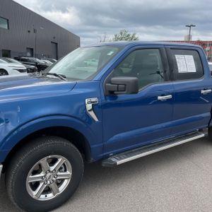 FORD F-150 XLT - 2