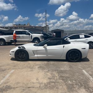 صورة 3 لـ 2006 Chevrolet CORVETTE BASE