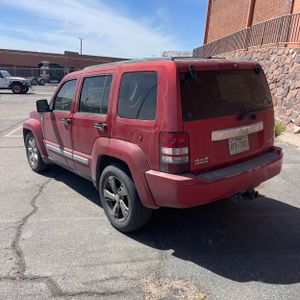 JEEP LIBERTY LIMITED - 5