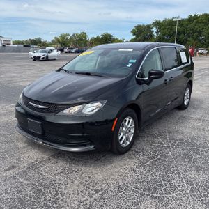 CHRYSLER VOYAGER LX - 1