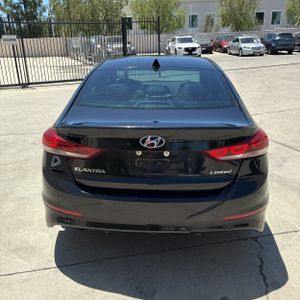 2017 Hyundai ELANTRA LIMITED — фото 7