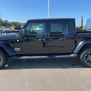 صورة 4 لـ 2021 JEEP GLADIATOR OVERLAND
