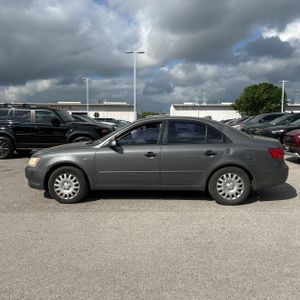 HYUNDAI SONATA GLS - 3