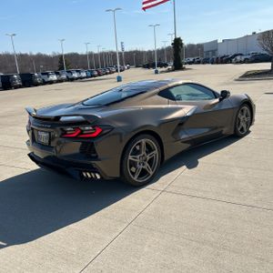 CHEVROLET CORVETTE STINGRAY - 8