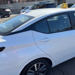 NISSAN VERSA 1.6 SV - 9