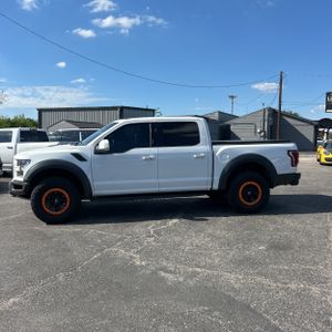 FORD F-150 RAPTOR - 3