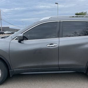 NISSAN ROGUE SV - 4