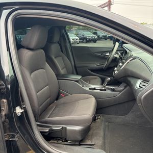 2019 Chevrolet MALIBU LT thumbnail 33