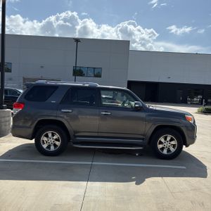2013 Toyota 4RUNNER SR5 照片 10