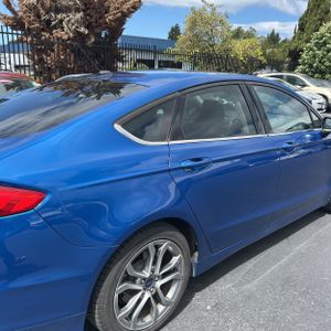 FORD FUSION SE - 9