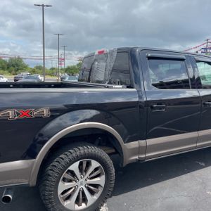FORD F-150 KING RANCH - 9