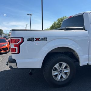 صورة 7 لـ 2020 FORD F-150 XLT