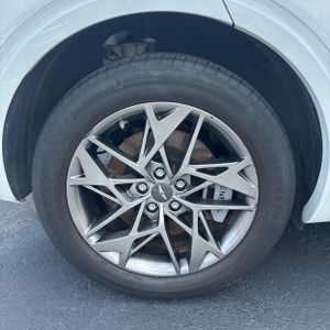 2024 Genesis GV70 2.5T STANDARD 照片 19