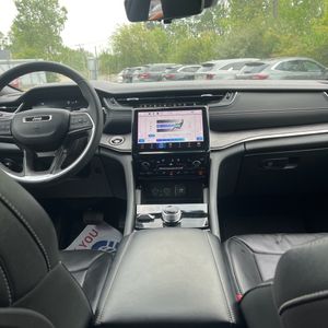 2024 JEEP GRAND CHEROKEE LIMITED — миниатюра 37
