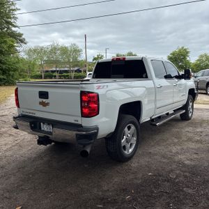 CHEVROLET SILVERADO - 8