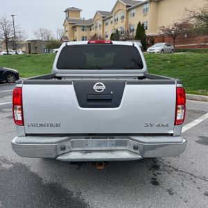 NISSAN FRONTIER SV - 7