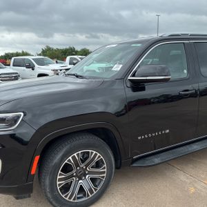 JEEP WAGONEER L SERIES II 4X4 - 2