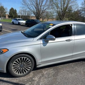 FORD FUSION SE - 2